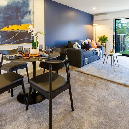 Cozy 2 Bedroom Near City Biking And Trails